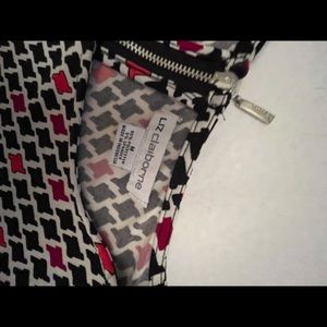 Liz Claiborne blouse (black, white & red) in great condition, size Medium